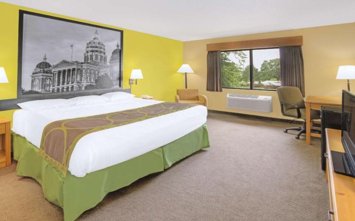 Super 8 By Wyndham Davenport