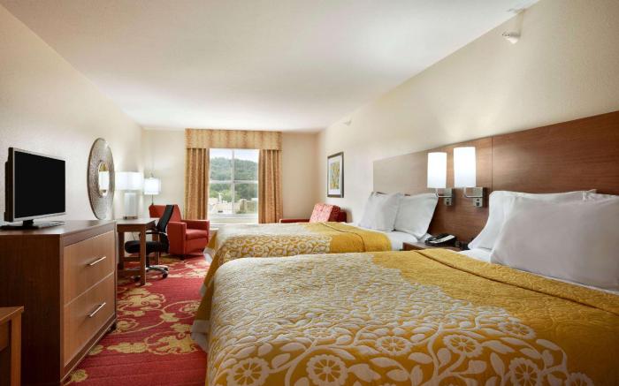 Days Inn & Suites by Wyndham Caldwell