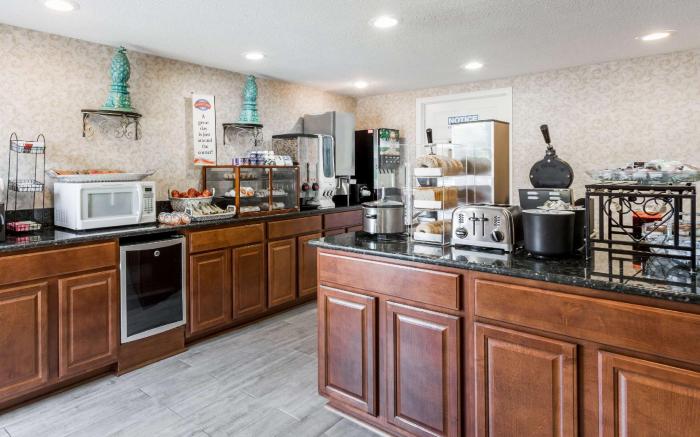 Baymont by Wyndham Greensboro/Coliseum