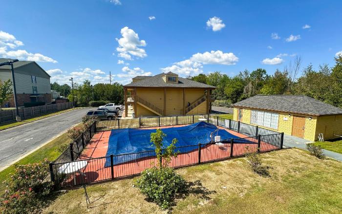 Bonita Lakes Inn