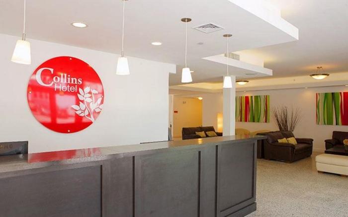 Collins Hotel