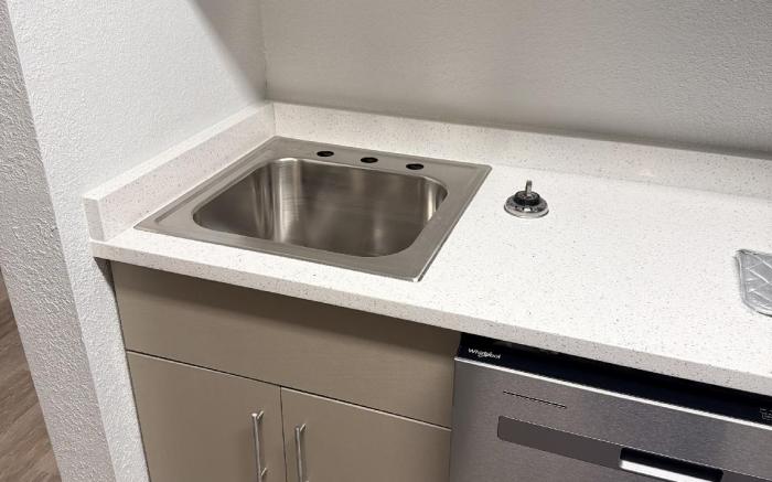 MainStay Suites Indianapolis Northwest - College Park