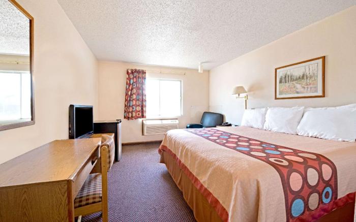 Super 8 By Wyndham Plano/Dallas Area