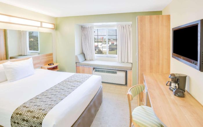 Microtel Inn & Suites by Wyndham Saraland/North Mobile