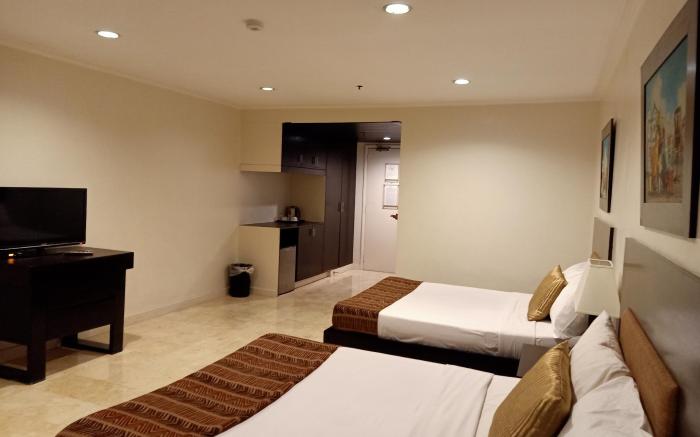 Paragon Tower Hotel