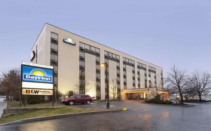Days Inn by Wyndham Ottawa West