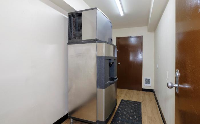 Red Roof Inn Edgewood