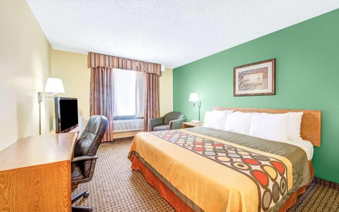 Super 8 By Wyndham Mckinney/Plano Area