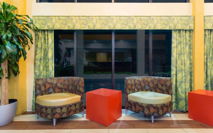 Days Inn by Wyndham Florence/I-95 North