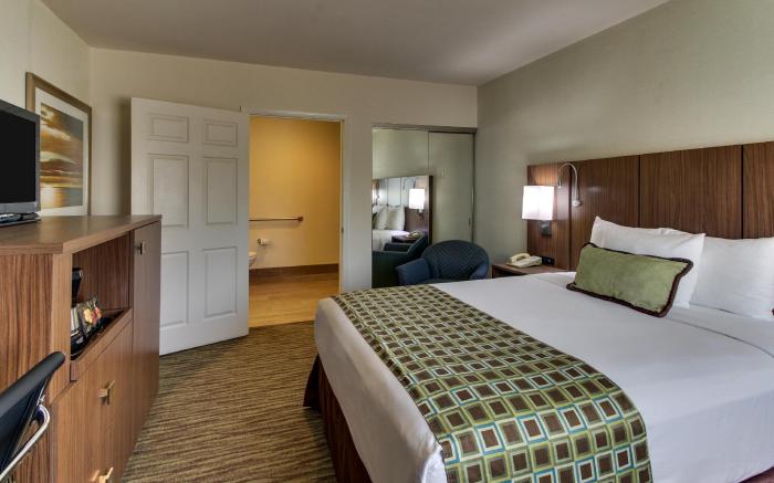 The Stevenson Monterey