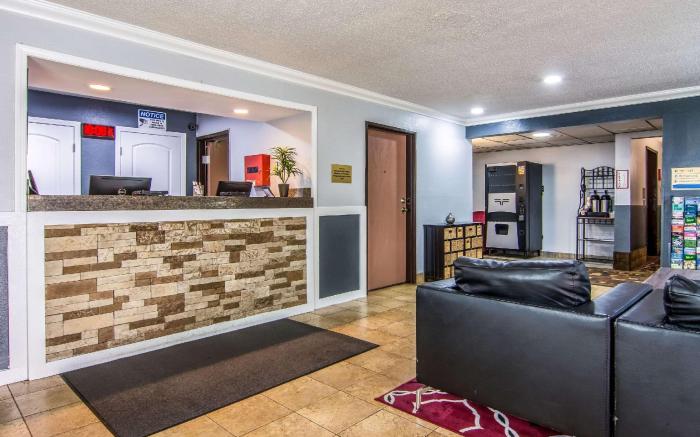 Quality Inn Atlanta Airport-Central