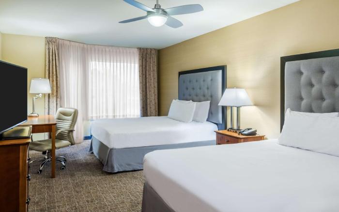 Larkspur Landing Extended Stay Suites St. Louis Riverport- Airport West