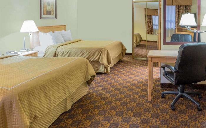 Days Inn by Wyndham Black Bear