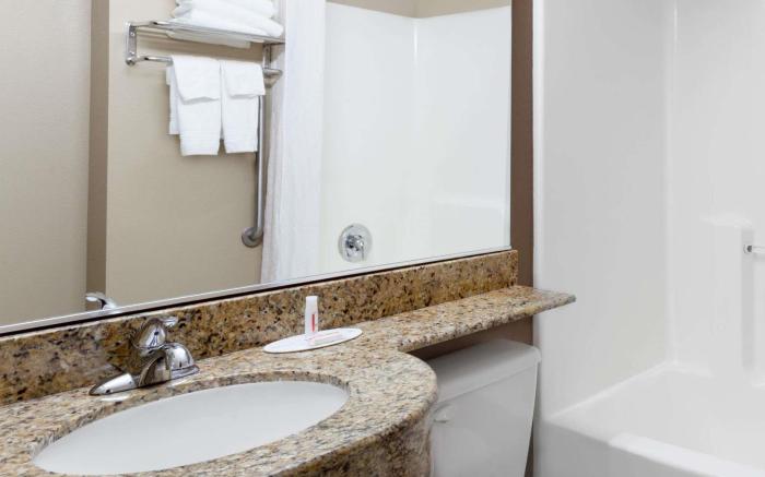 Microtel Inn & Suites by Wyndham Columbia/At Fort Jackson