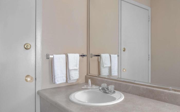 Super 8 By Wyndham Carlisle North
