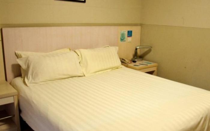 Jinjiang Inn Huzhou Yishang Street Historic Zone