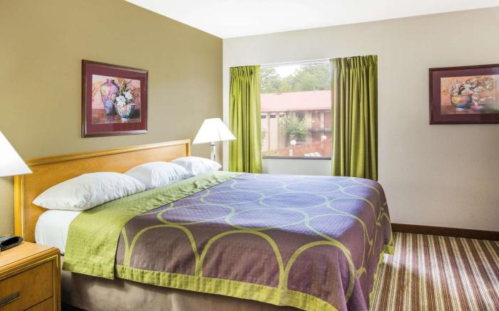 Super 8 By Wyndham Oxford