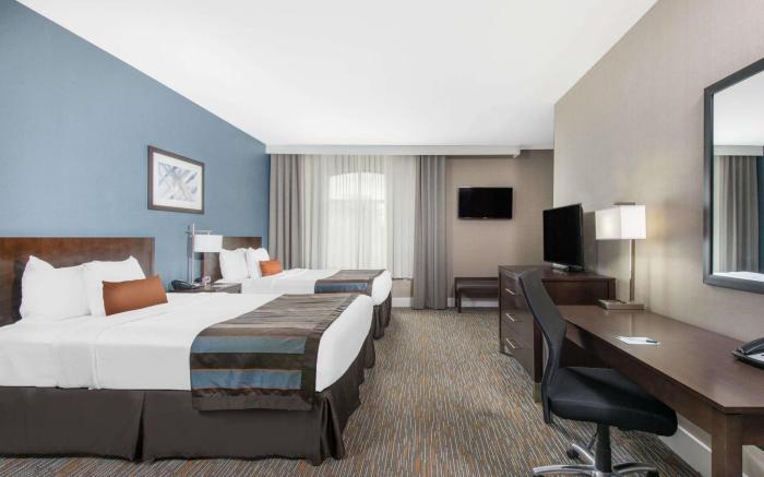 Wingate by Wyndham Niagara Falls