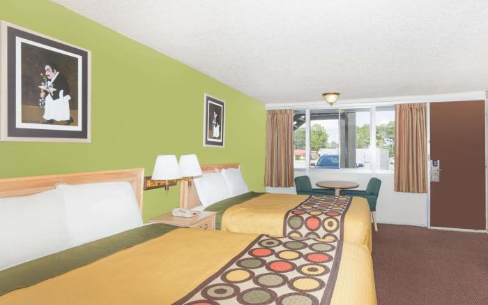 Knights Inn - Statesboro, GA