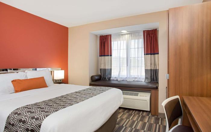 Microtel Inn & Suites by Wyndham Walterboro
