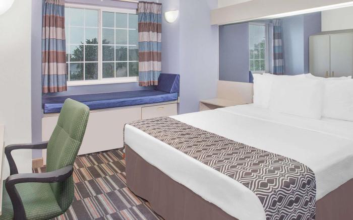 Microtel Inn & Suites by Wyndham Appleton