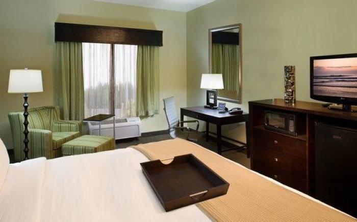 Holiday Inn Express Waycross By IHG