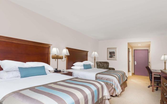 Independents Lexington Expo Hotel By IHG