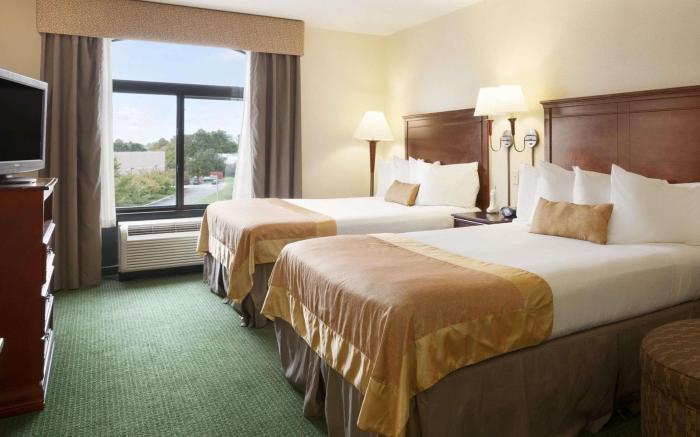 Wingate by Wyndham Chesapeake
