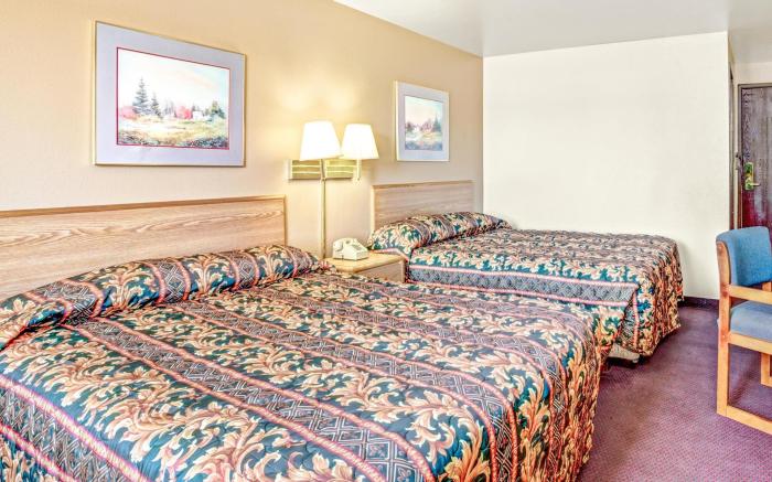 Super 8 by Wyndham Carson City/Lake Tahoe