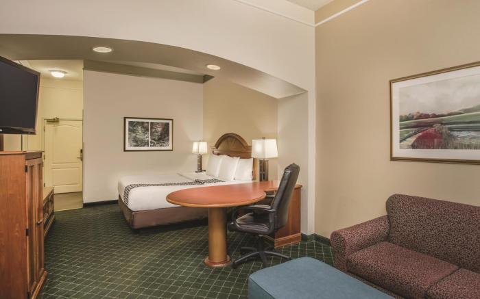 La Quinta Inn & Suites by Wyndham Atlanta Stockbridge