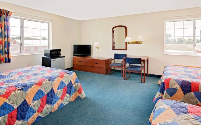 Super 8 By Wyndham Emmetsburg