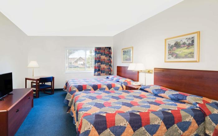 Super 8 By Wyndham Emmetsburg