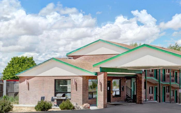 Travelodge by Wyndham Cedar City