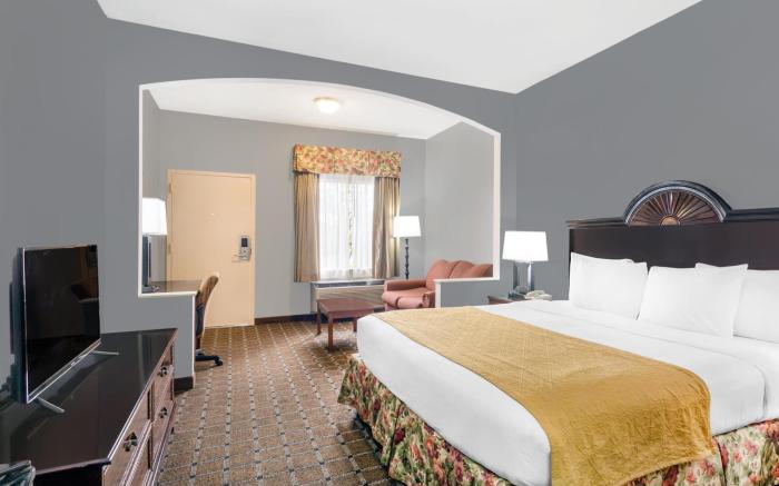 Baymont by Wyndham Mobile/Tillmans Corner