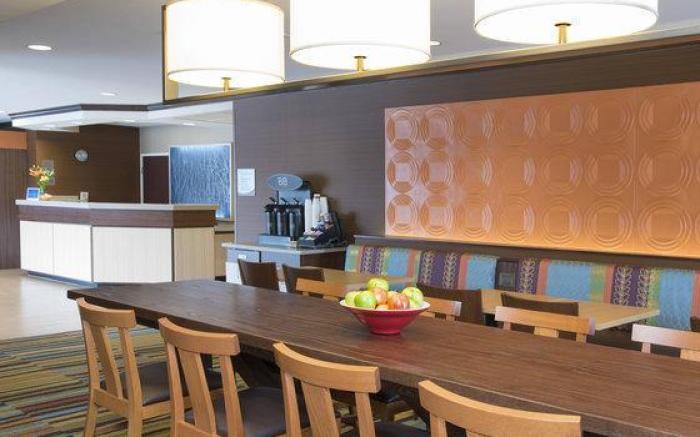 Fairfield Inn & Suites Chicago St. Charles