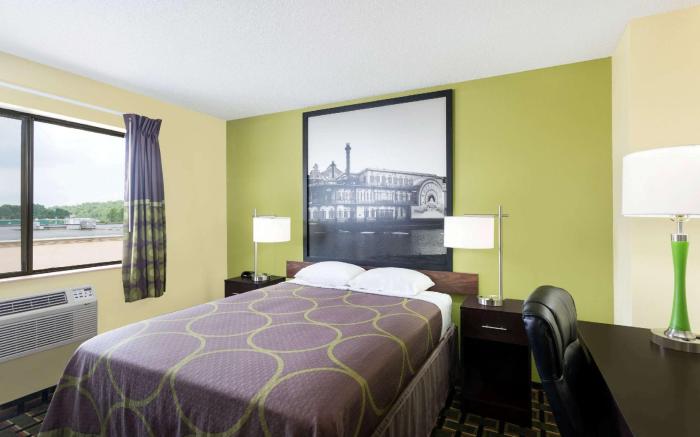 Super 8 By Wyndham Marietta