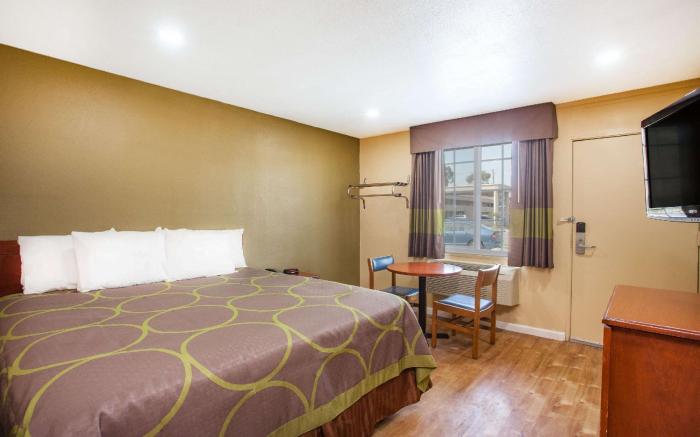 Super 8 By Wyndham Redlands/San Bernardino