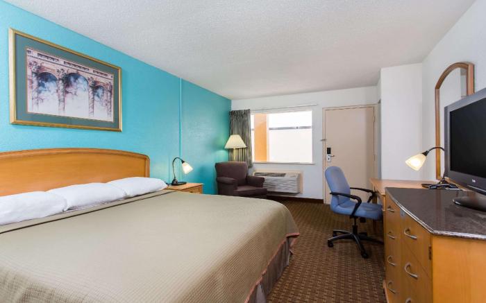 Howard Johnson by Wyndham Virginia Beach