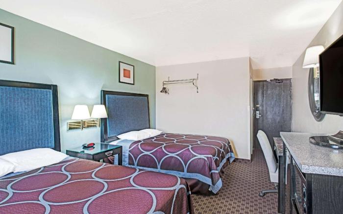 Super 8 By Wyndham Sacramento/Florin Rd