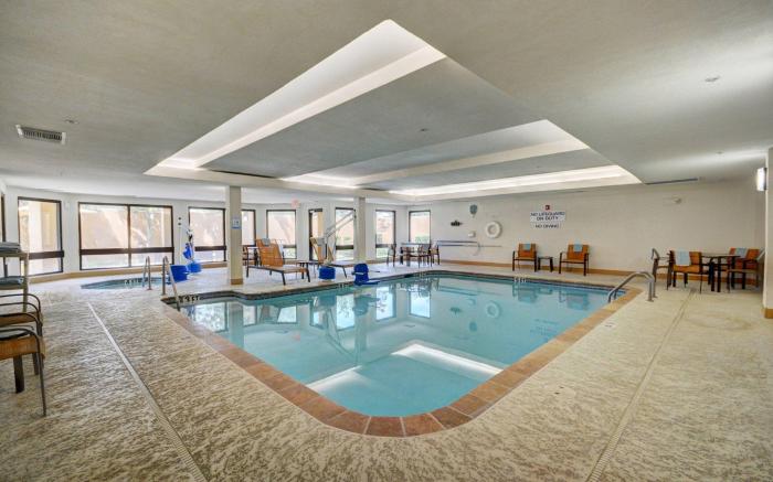 Fairfield Inn and Suites Springdale