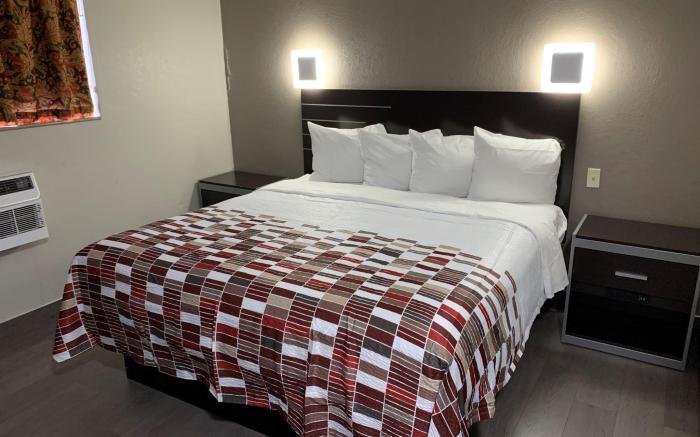 Red Roof Inn Copiague