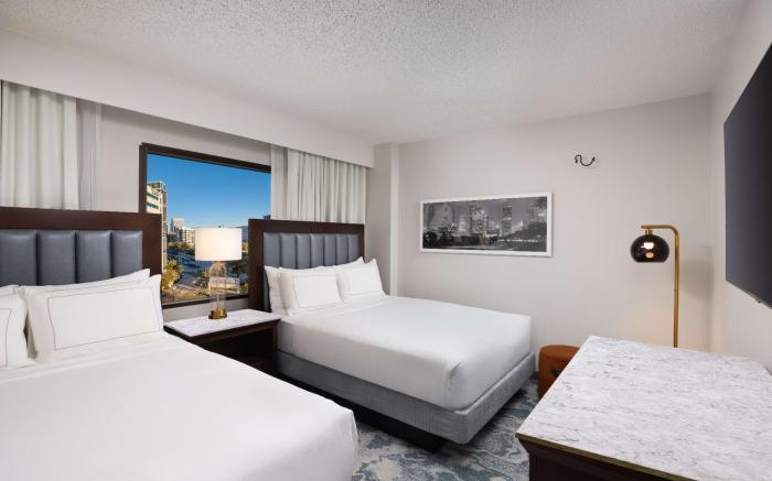 DoubleTree by Hilton Houston Medical Center Hotel & Suites