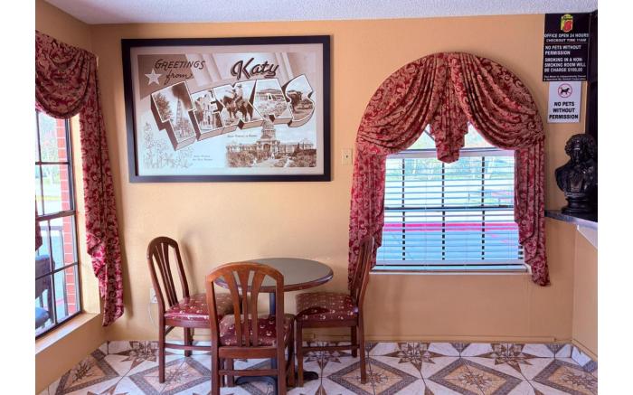 Express Inn & Suites Houston Katy