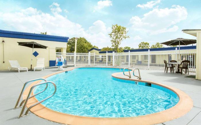Days Inn by Wyndham Virginia Beach Town Center