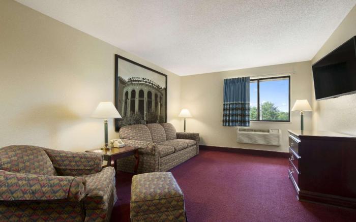 Super 8 By Wyndham Cuba