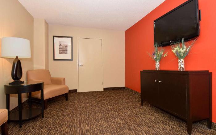 Extended Stay America Select Suites - St. Louis - Westport - Craig Road