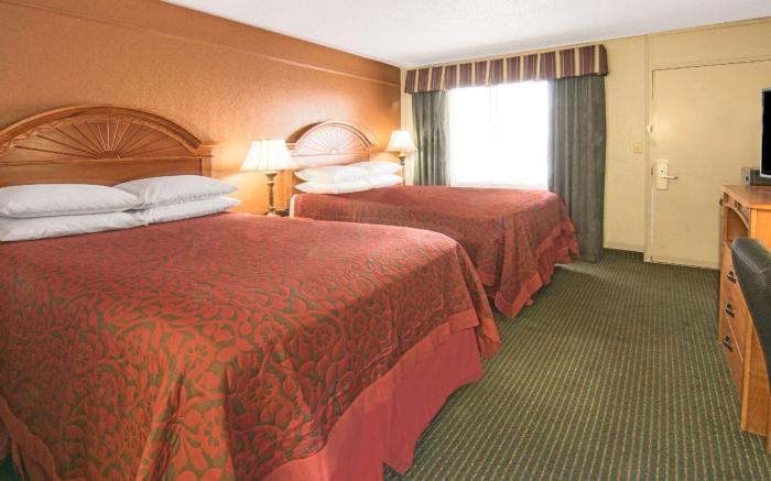 Days Inn by Wyndham N.W. Medical Center