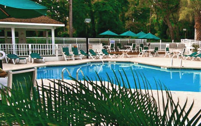 Palmera Inn & Suites