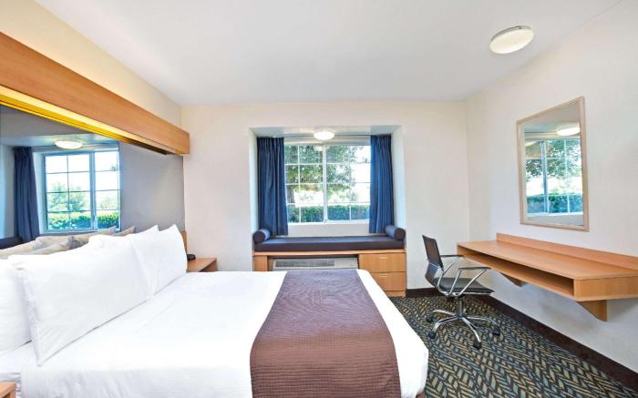 Microtel Inn & Suites by Wyndham Morgan Hill/San Jose Area