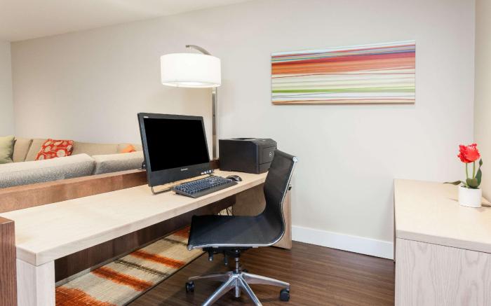 MainStay Suites Detroit Auburn Hills